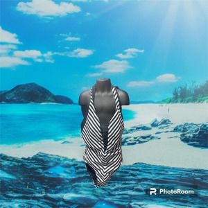 Swim Systems Solana Plunge One Piece Black & White Swimsuit Size XS